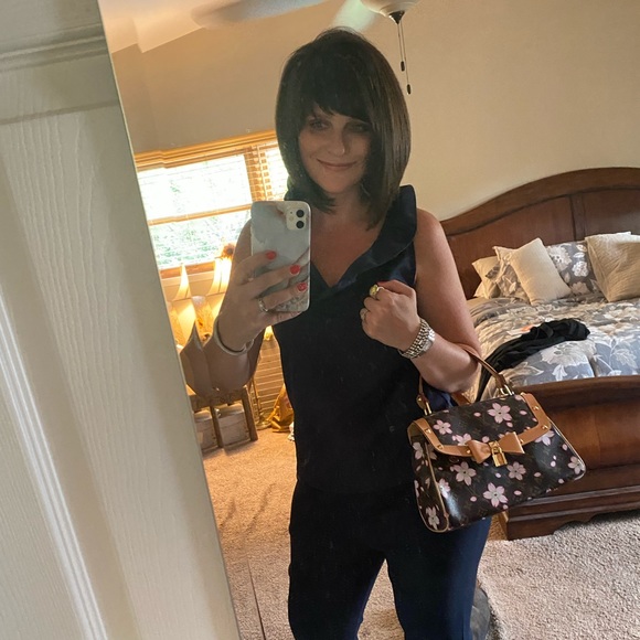 Meet your Posher, Lauren - Picture 4 of 16